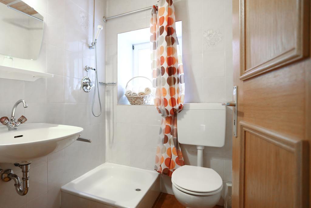 Bauernof Mittermueller Apartment Feldthurns Ruang foto