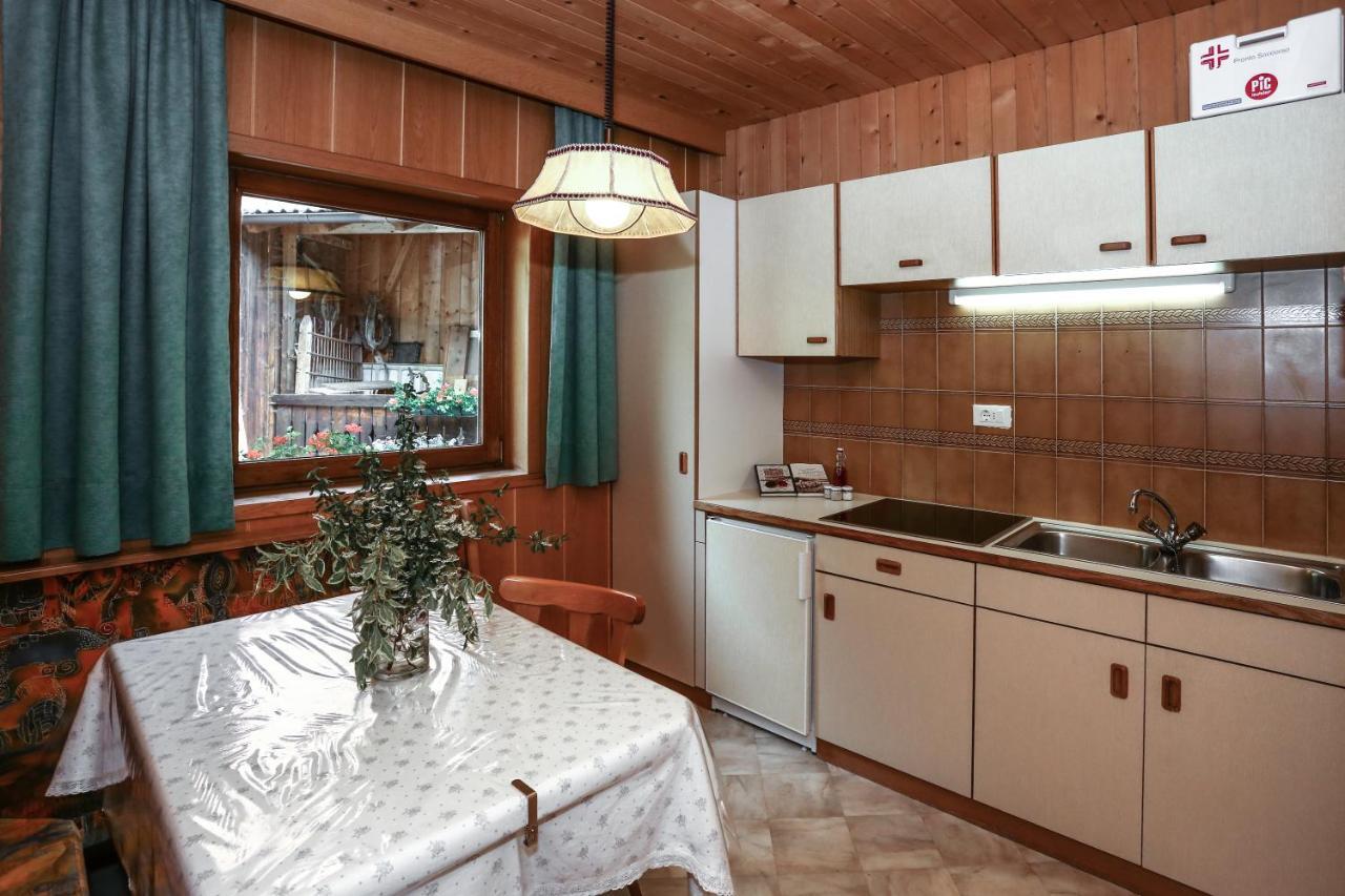 Bauernof Mittermueller Apartment Feldthurns Ruang foto